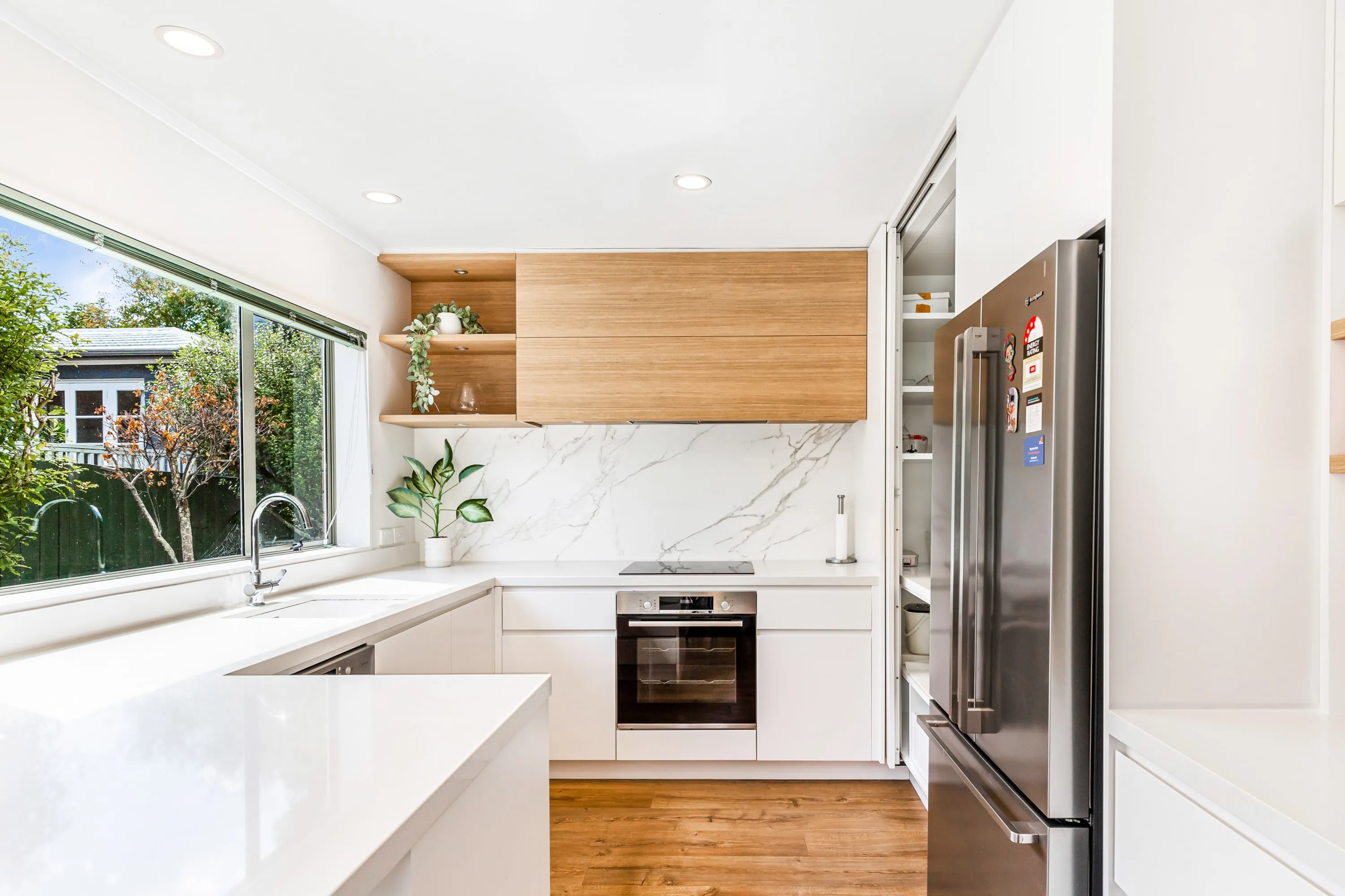 Cozy Contemporary 3br Flat In Auckland - Dedicated Home Office & Fast Wifi #3