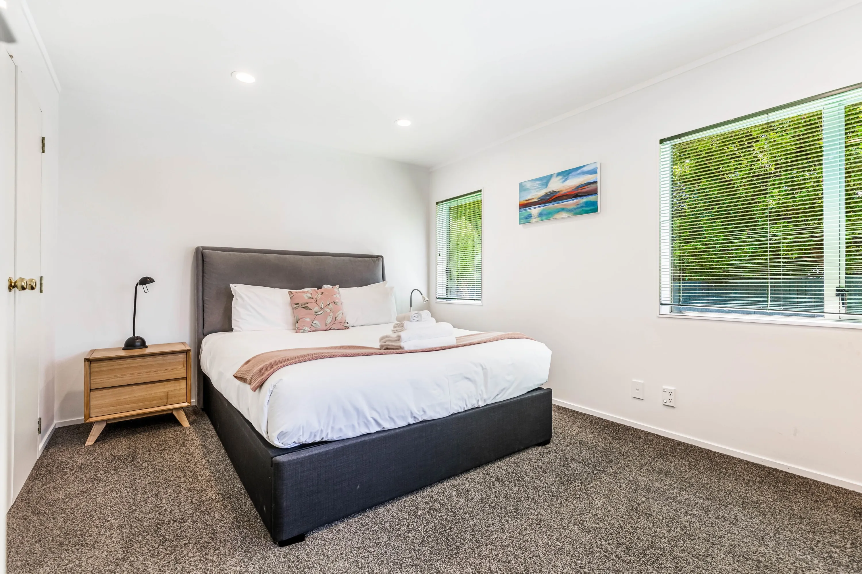 Cozy Contemporary 3br Flat In Auckland - Dedicated Home Office & Fast Wifi #4