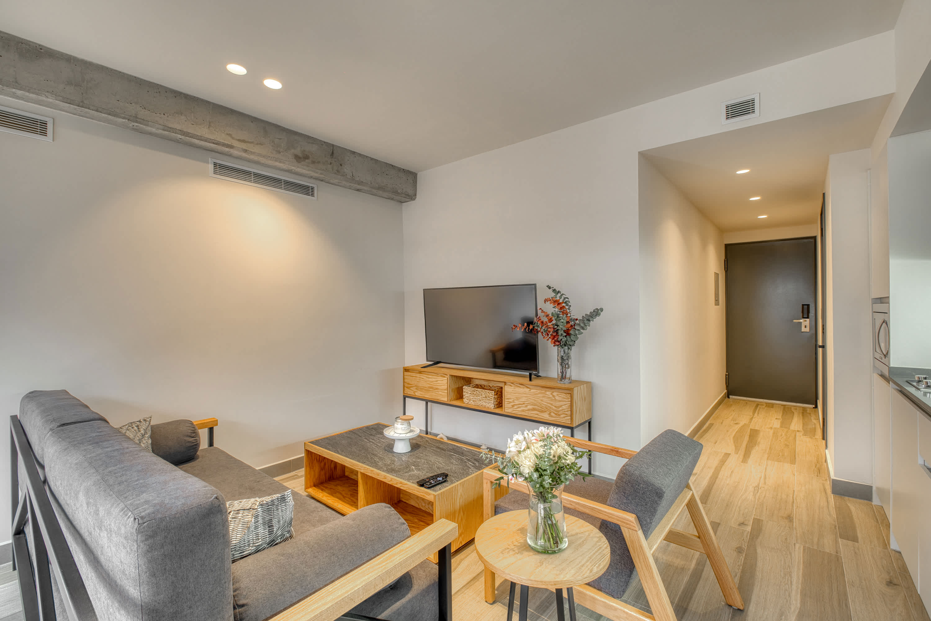 Contemporary 1-bed Flat With Dedicated Home Office In Providencia, Guadalajara #5
