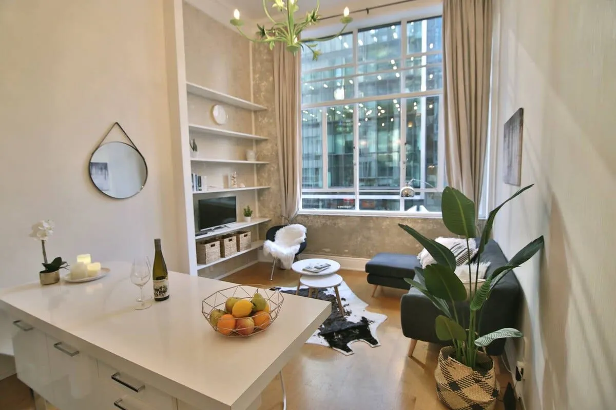Auckland Designer Metropolitan Flat -- Compact 2br, Built-in Home Office For Remote Work #4