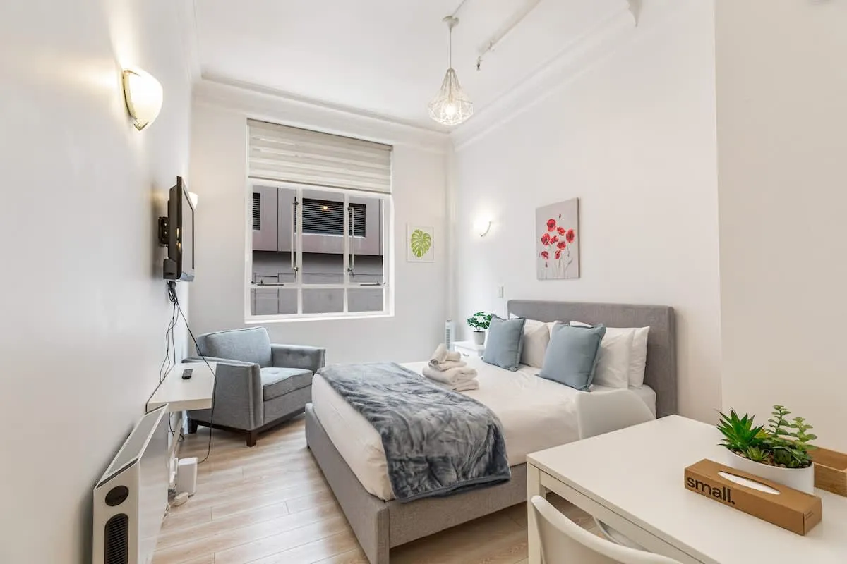 Chic Intimate Studio - Digital Nomad Setup: Work Nook & Fast Wi-fi On Queen St, Auckland