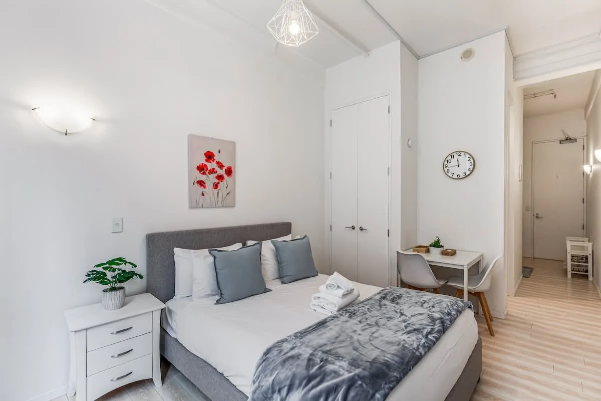Chic Intimate Studio - Digital Nomad Setup: Work Nook & Fast Wi-fi On Queen St, Auckland #5