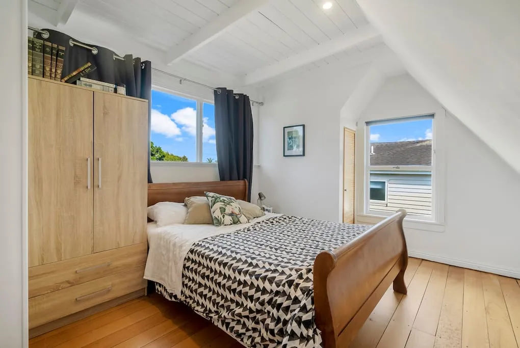 Auckland Metropolitan Flat: Luxurious 1br, Dedicated Home Office & Fast Wi-fi #4