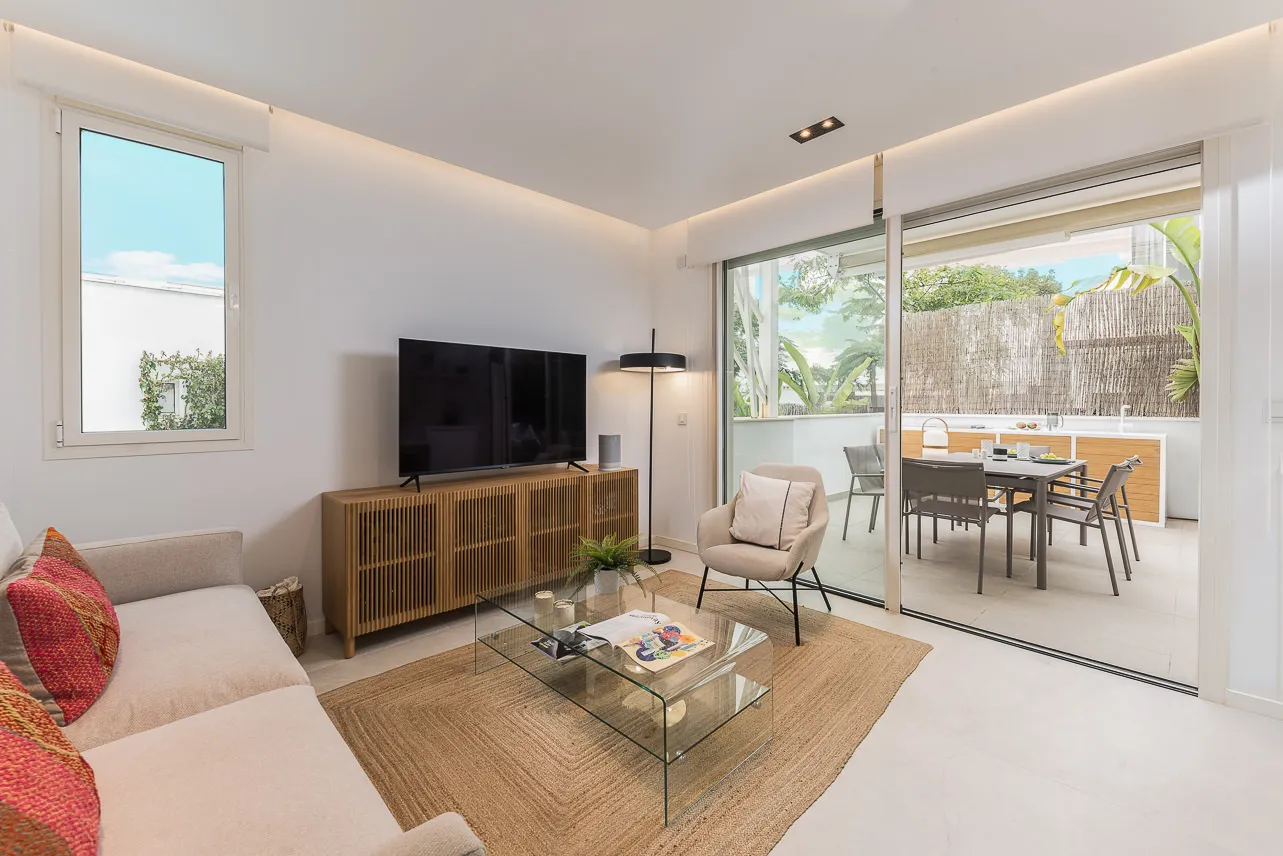 Impressive Ibiza Executive Flat With Home Office Space For Remote Work #4