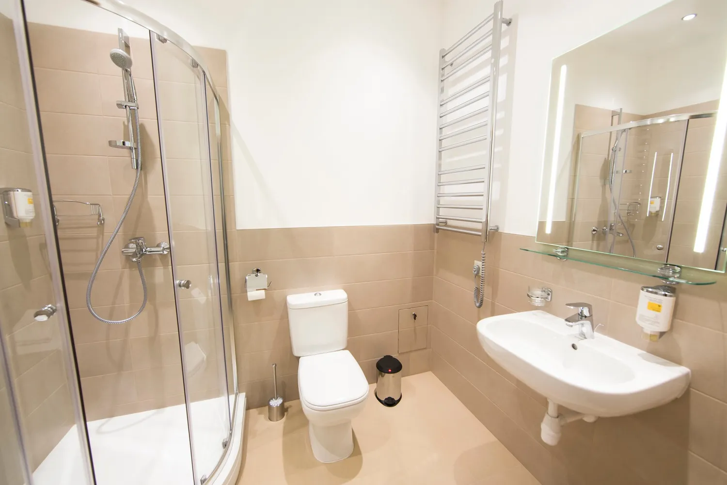 Modern One-Bedroom Flat In Central Riga With A Dedicated Work Desk #3