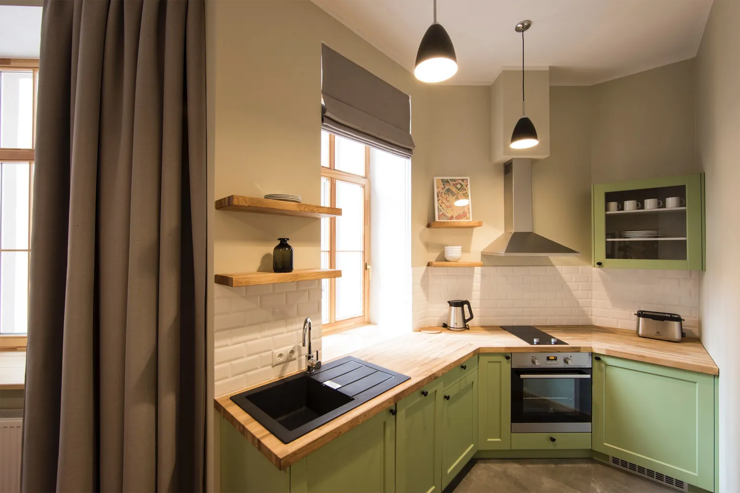 Modern One-Bedroom Flat In Central Riga With A Dedicated Work Desk #2