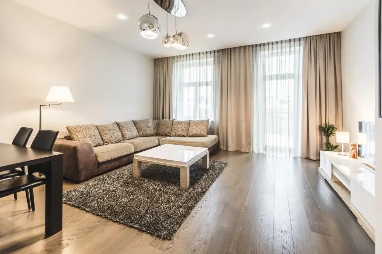 Superior Two-Bedroom Apartment In Riga With Balcony And Home Office