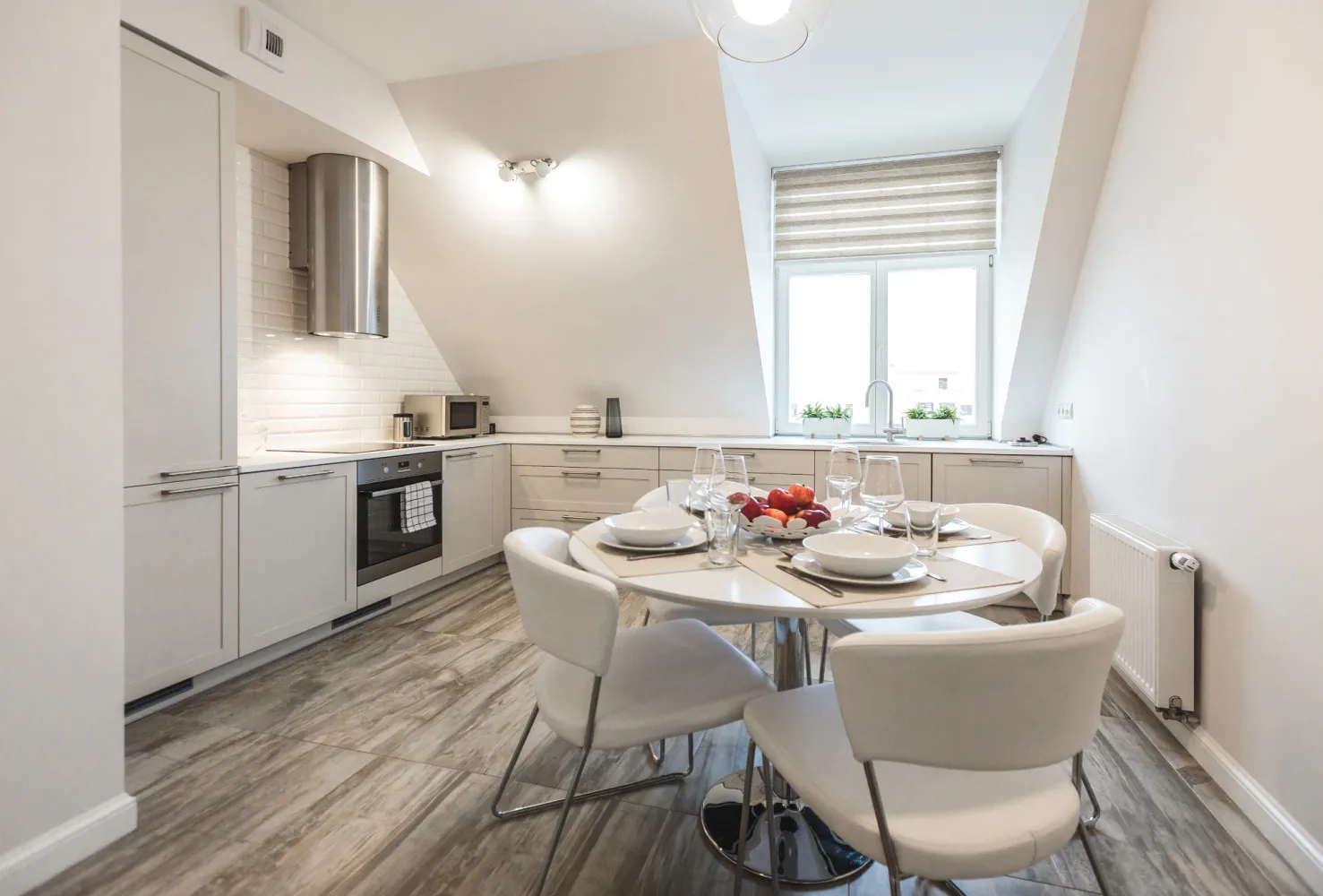 Superior Two-Bedroom Apartment In Riga With Balcony And Home Office #3