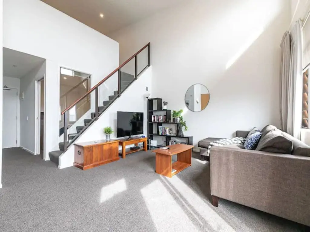Auckland Cozy Contemporary Flat - 2br, Dedicated Home Office & Free Parking #3