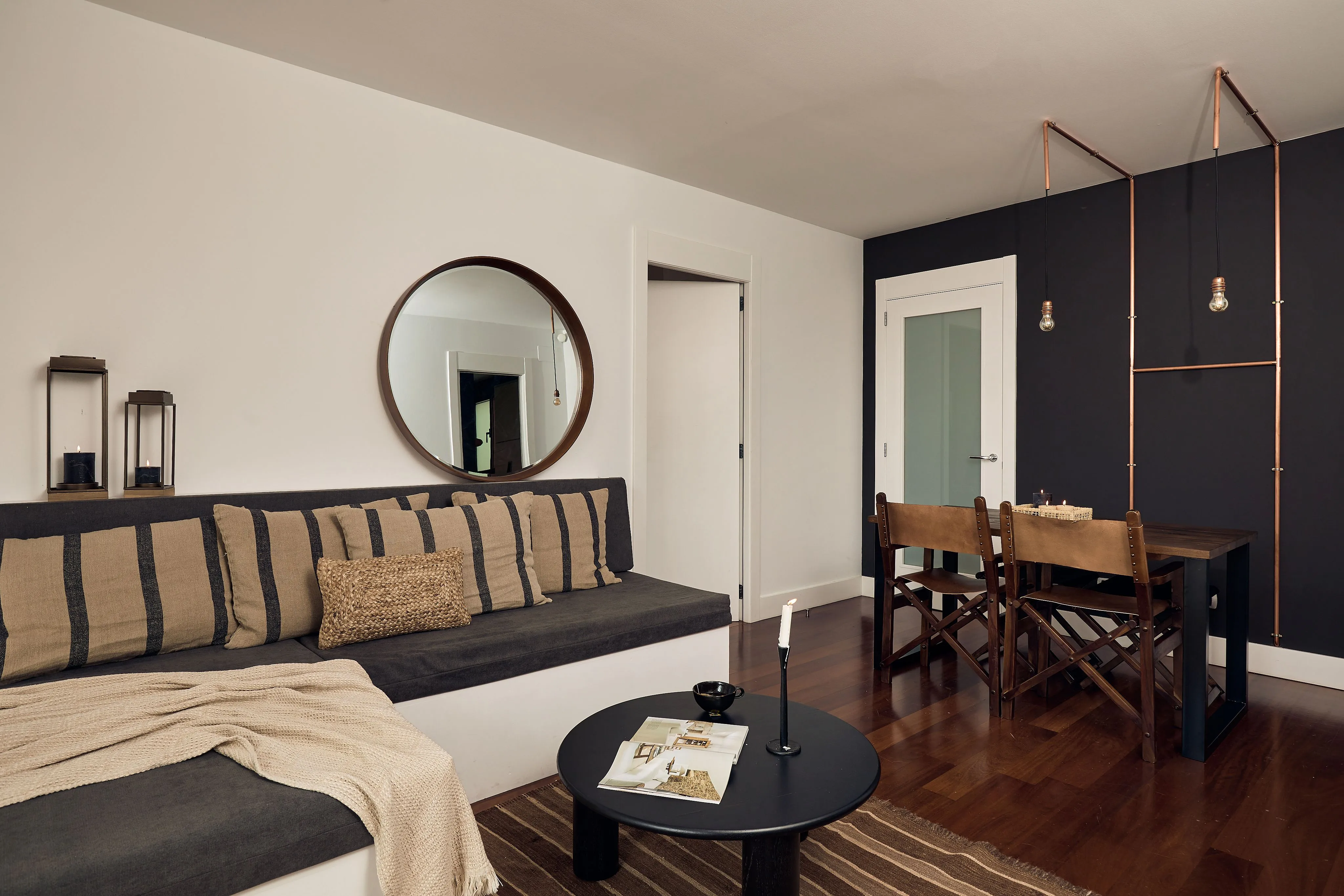 Distinctive Barcelona Flat With Gigabit Internet, Dual Monitors & Chef's Kitchen #5