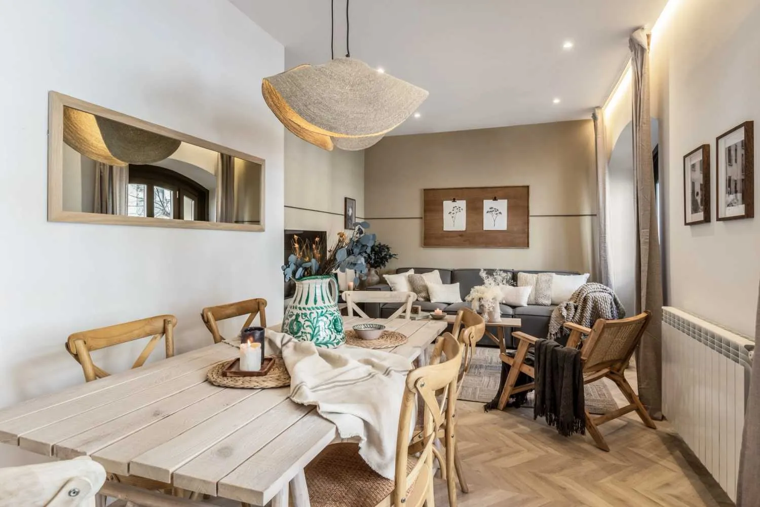 Spacious Madrid Flat With Pro Workstation & Gigabit Internet In Central Location #3