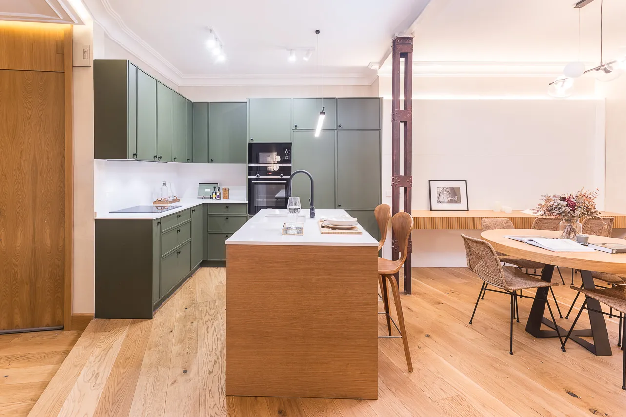 Refined Madrid Flat With Dedicated Work-from-home Space For Remote Productivity #5
