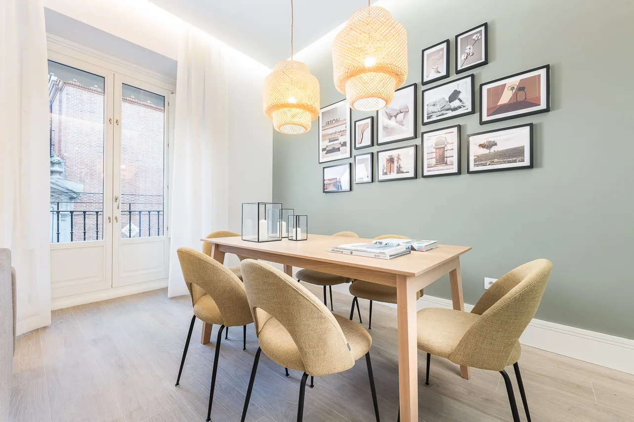 Chic Madrid Flat With Bright Home Office And Spacious Living For Remote Work Success #2