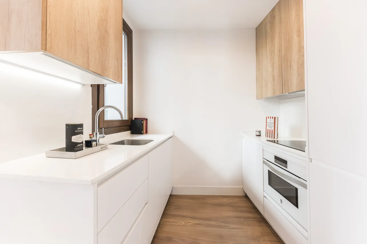 Cozy Curated Madrid Flat - Dedicated Home Office Nook In Santa Ana, For Digital Nomads #5