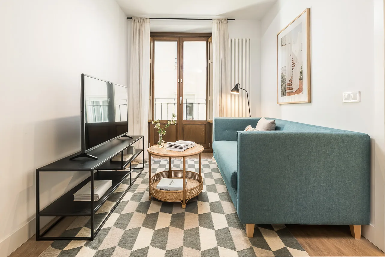Trendy 50m2 Madrid Flat, Comfortable 1-bed With Digital-nomad Ready Home Office In Santa Ana #5