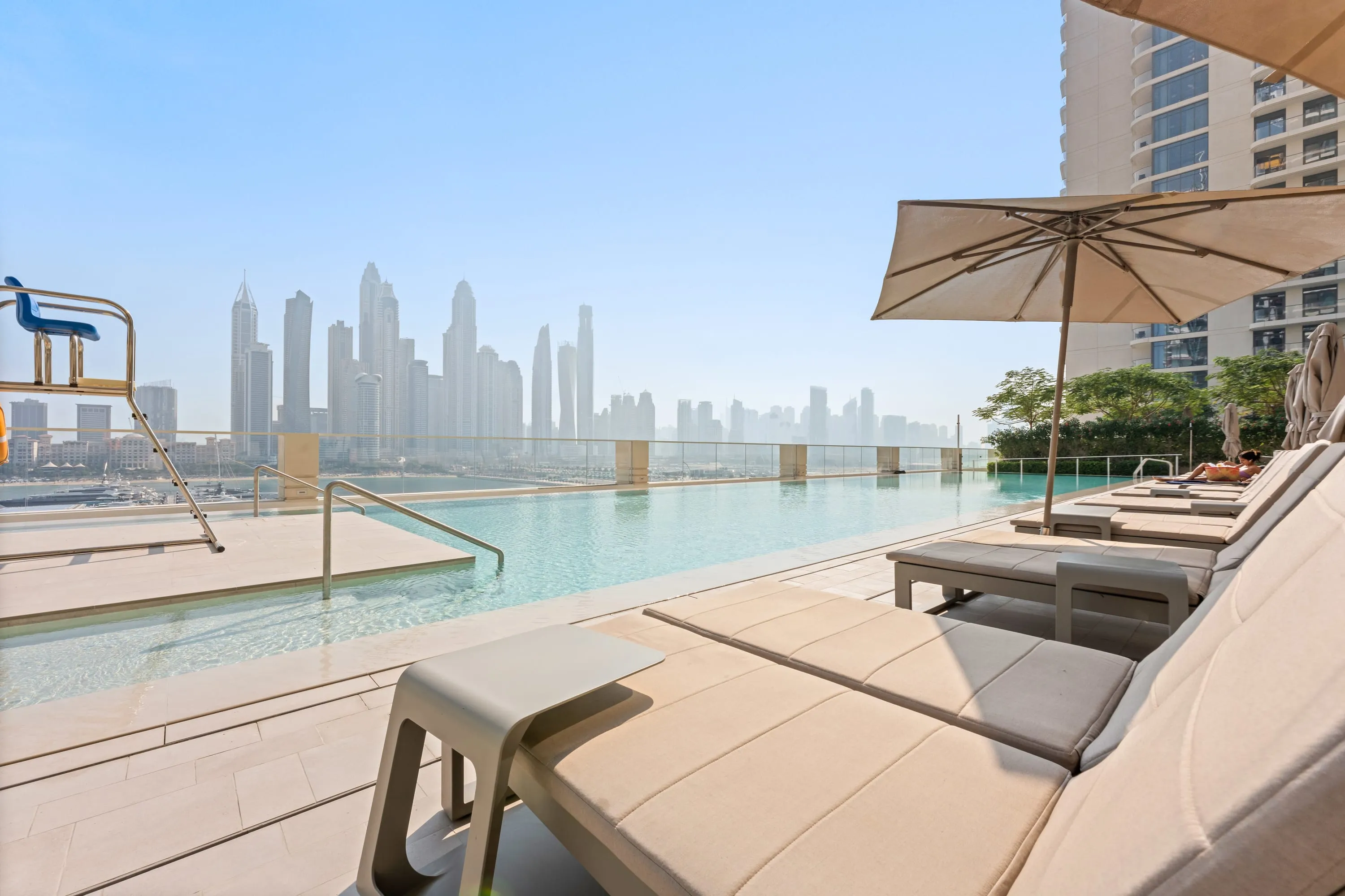Elegant 80m2 Dubai Marina Flat With Bright Home Office For Seamless Remote Work #2