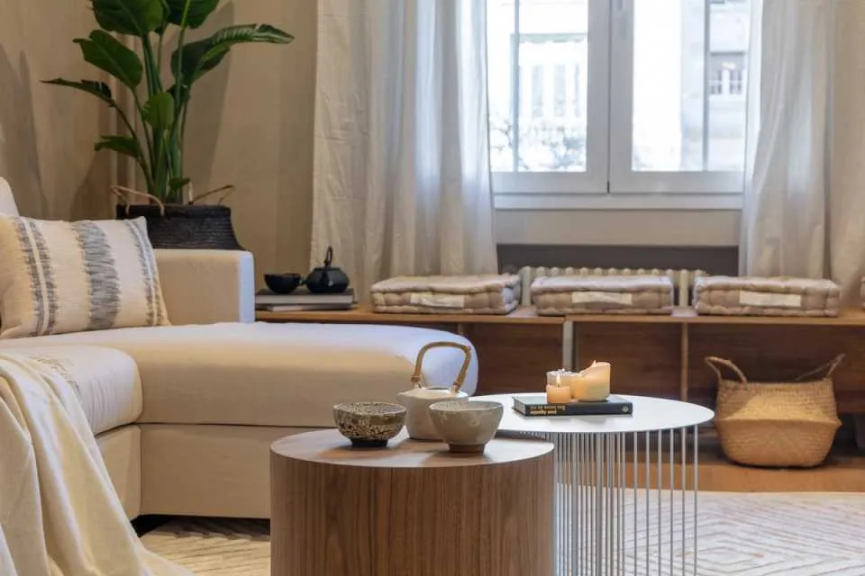 Luxury Madrid Penthouse With High-speed Fiber And Hd Video Setup For Remote Work #3