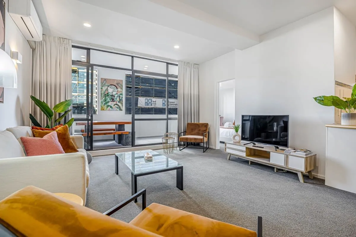 Designer Executive Apartment In Auckland - Charming 2br With Dedicated Home Office & Balcony #4