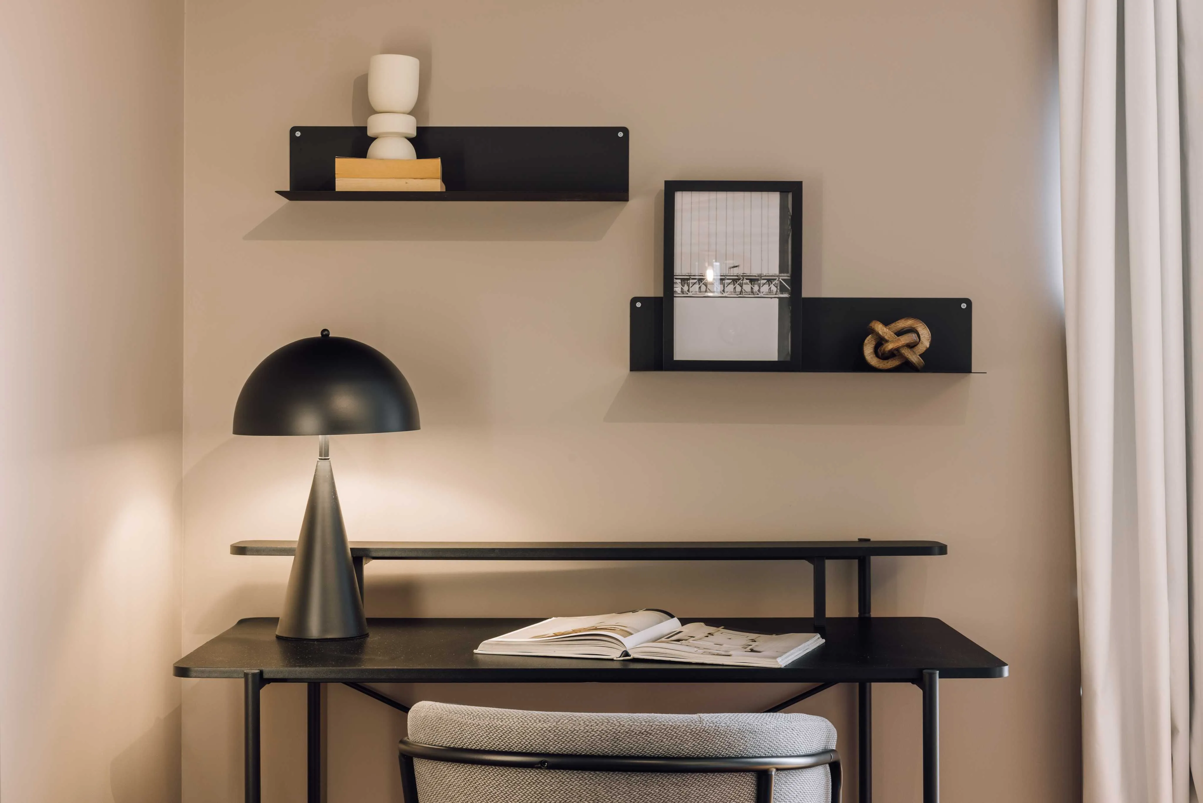 Spacious Lisbon Flat With Ultra-fast Wifi And Professional Workspace For Remote Work #5