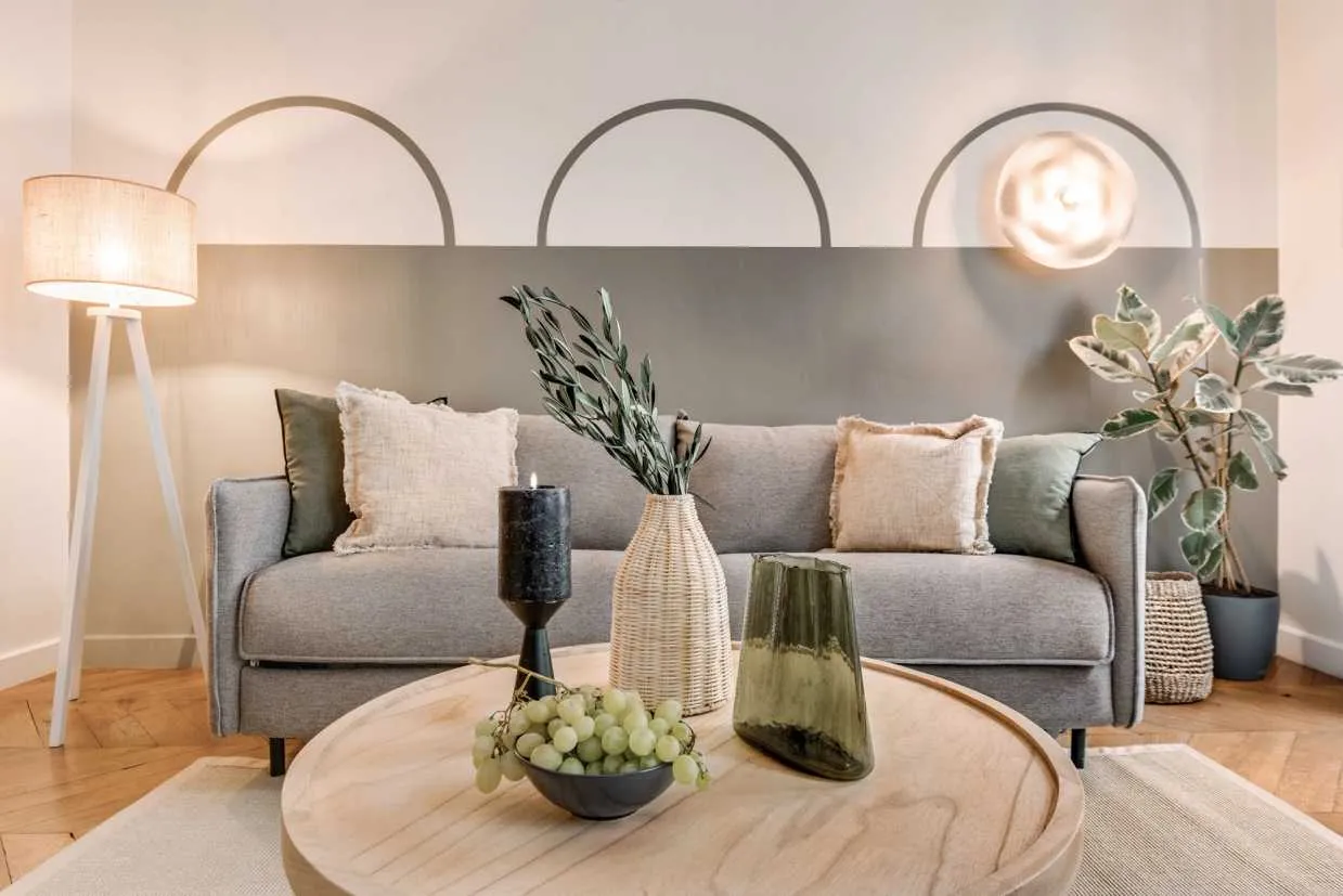 Spacious Paris Flat With Dedicated Home Office & Gigabit Internet For Remote Work #5