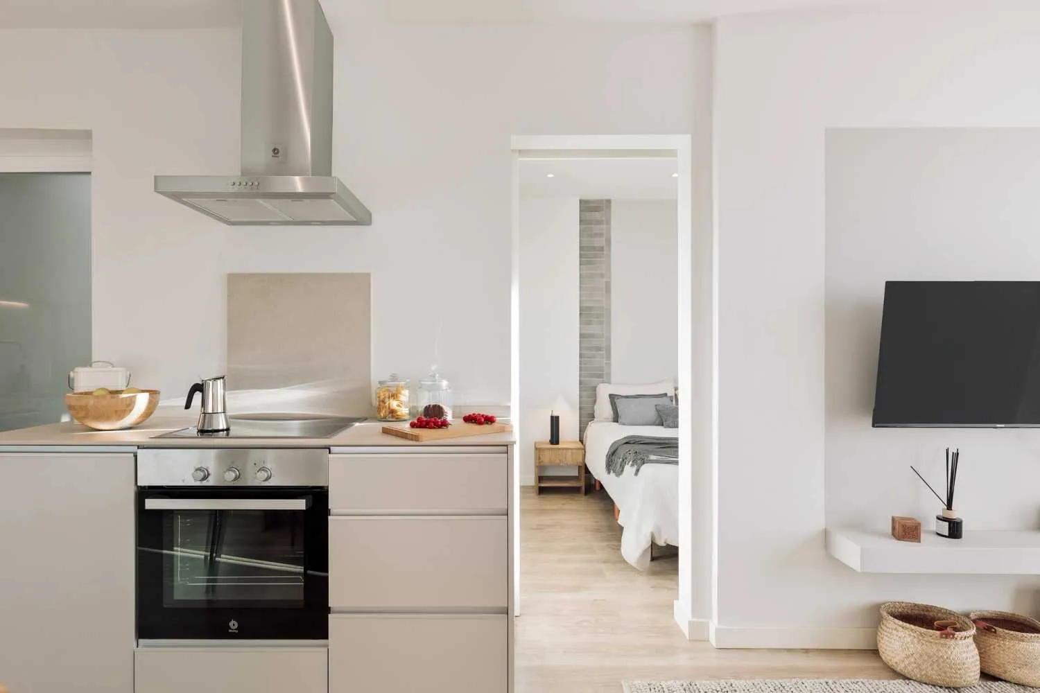 Spacious Barcelona Flat With Ultra-fast Wifi And Streaming Setup For Remote Work #5