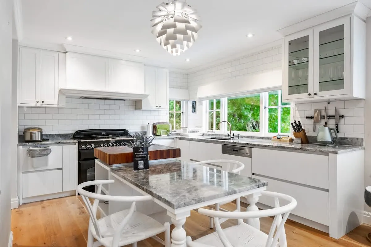 Impressive Compact 3-br Metropolitan Flat In Parnell, Auckland - Remote-ready Home Office #3