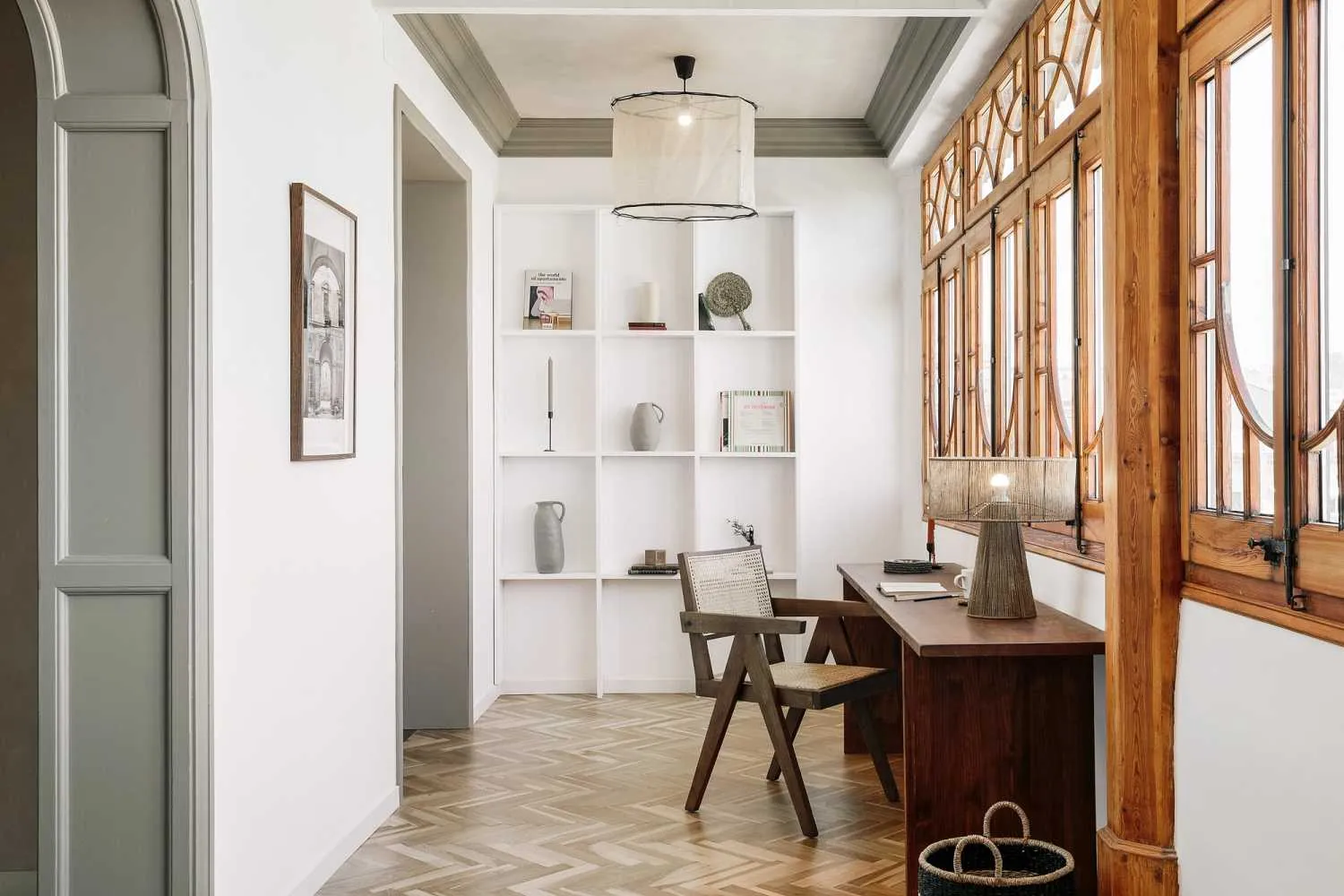 Elegant Barcelona Penthouse With Pro Audio, Gigabit Internet & Chef's Kitchen For Remote Work #2