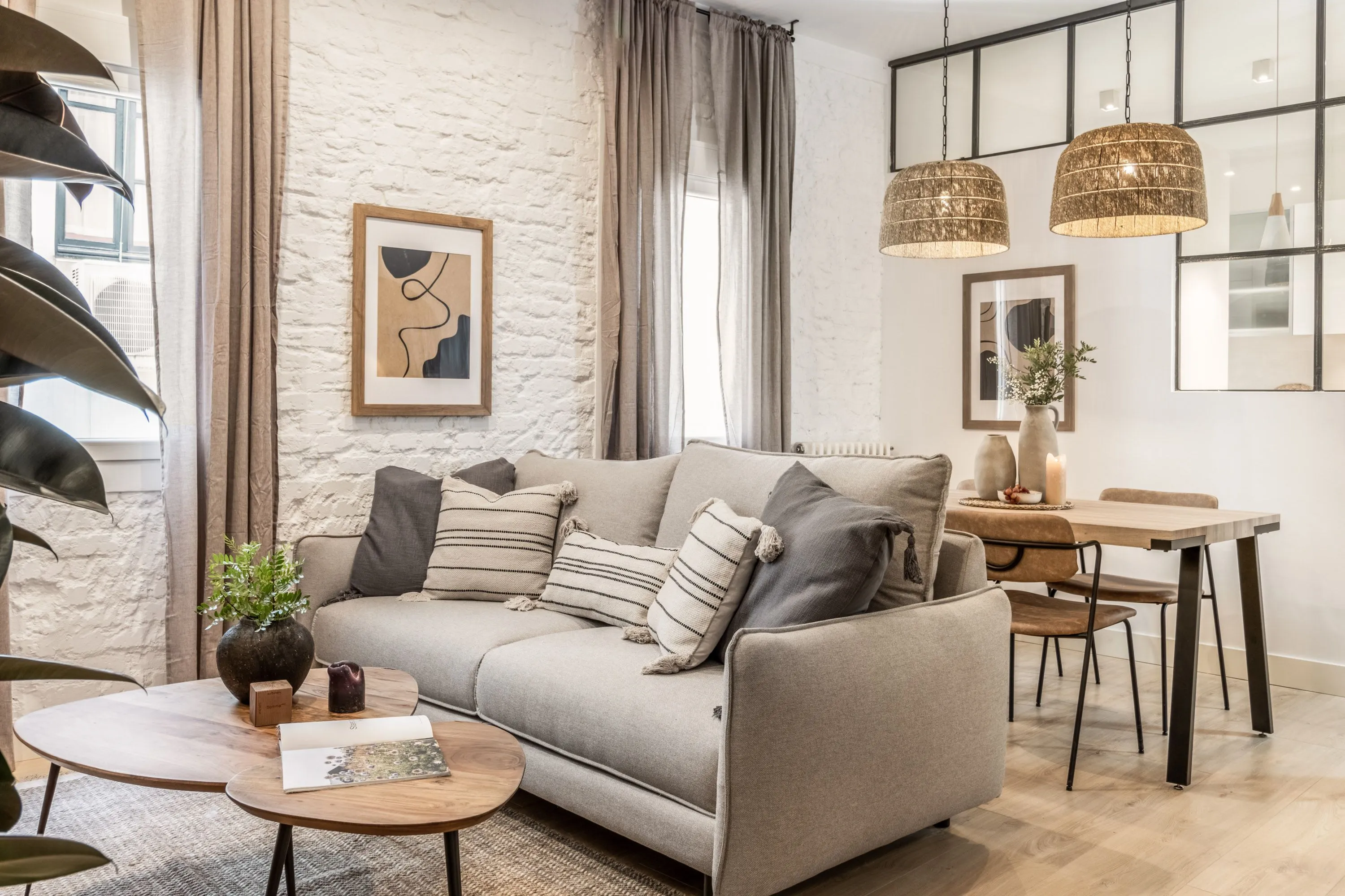Airy Madrid Flat With Ultra-fast Wifi & Pro Workstation For Remote Professionals #4