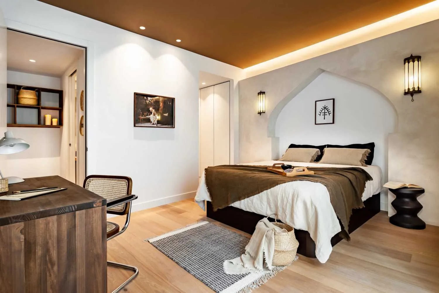 Contemporary 60m2 Barcelona Flat With High-speed Fiber & Pro Home Office Amenities #4