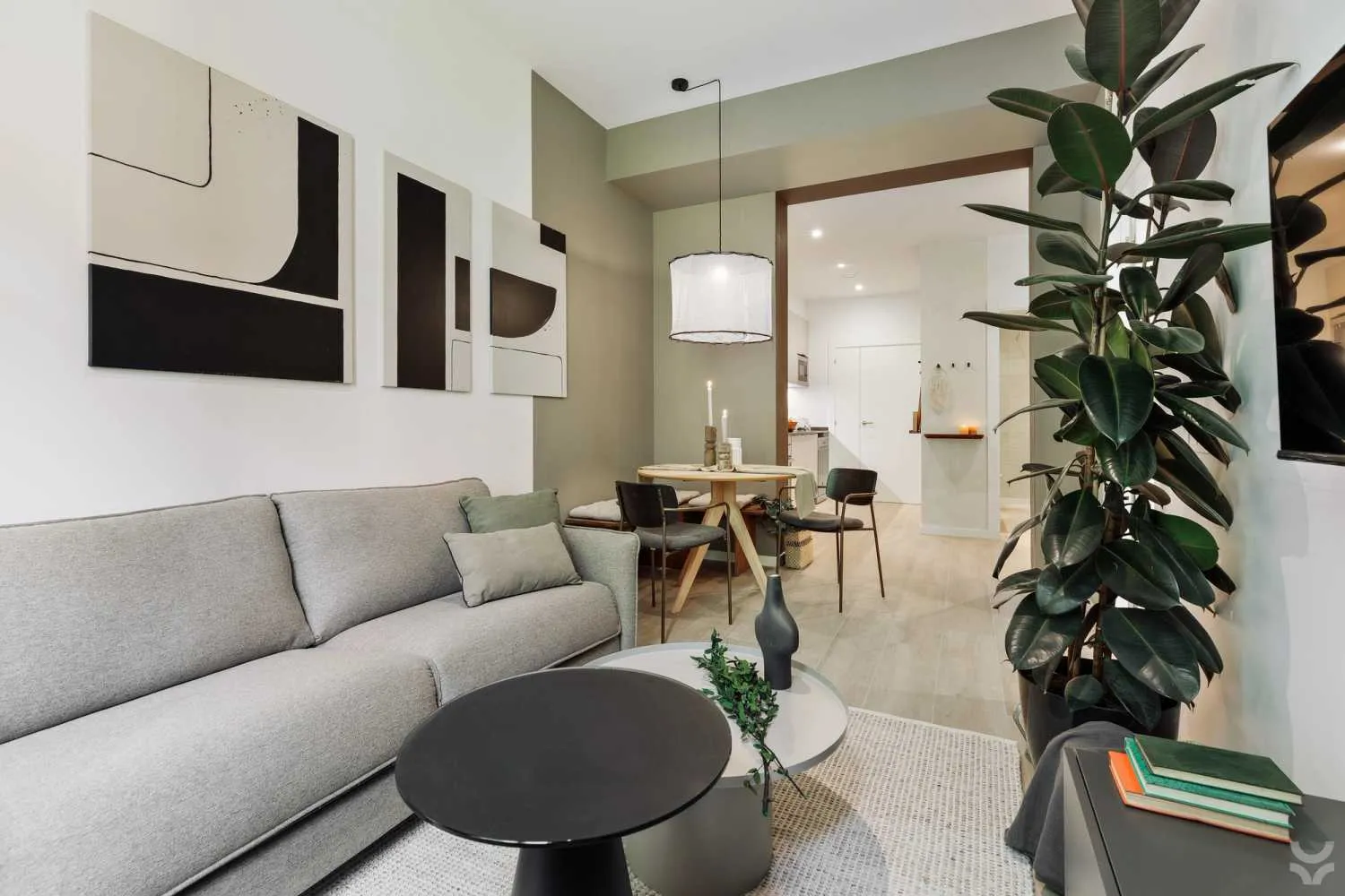 Premium 52m2 Executive Flat With High-speed Fiber & Dual Monitors In Barcelona #5