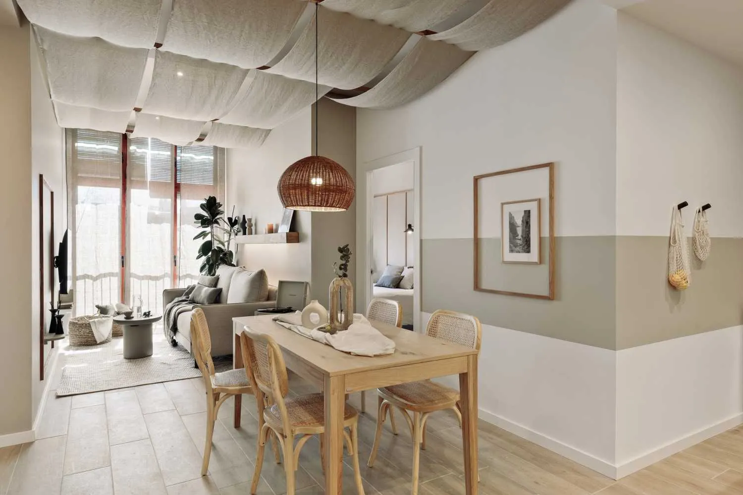 Upscale 2-bed Flat With High-speed Fiber & Professional Home Office In Barcelona #2