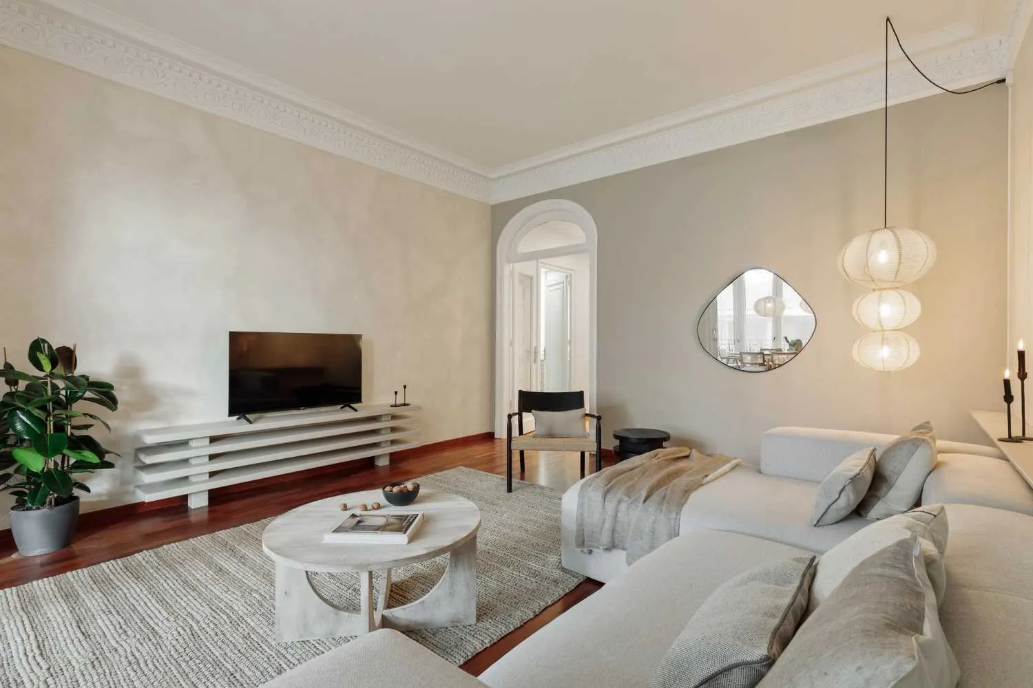 Vast Penthouse With High-speed Fiber & Pro Home Office In Barcelona #4