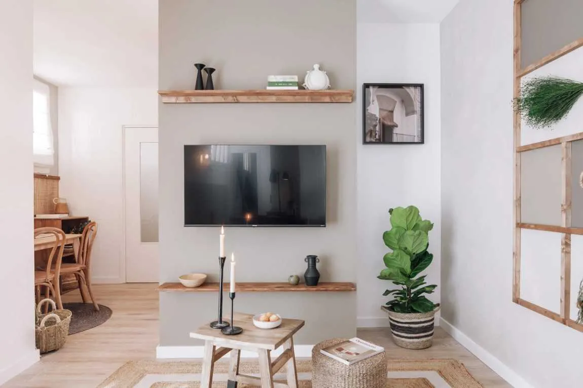 Impressive 81m2 Barcelona Flat With High-speed Fiber & Professional Remote Work Setup #2