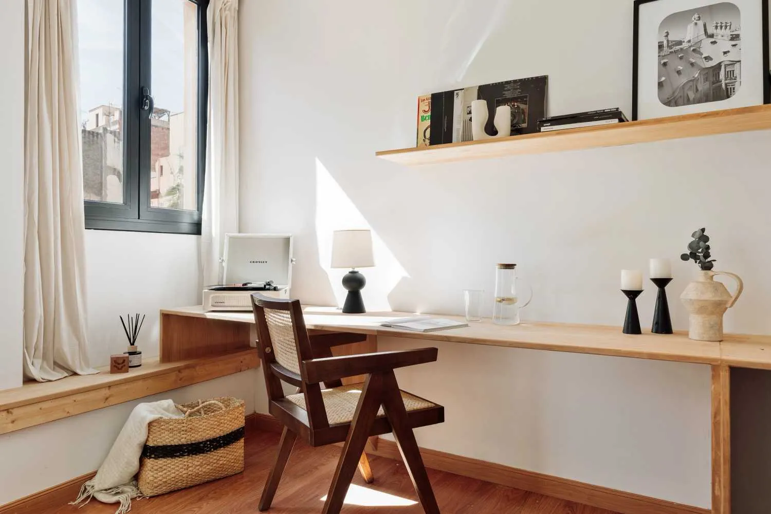 Luxurious 66m2 Barcelona Flat With Ultra-fast Wifi And Pro Workspace For Remote Work #3