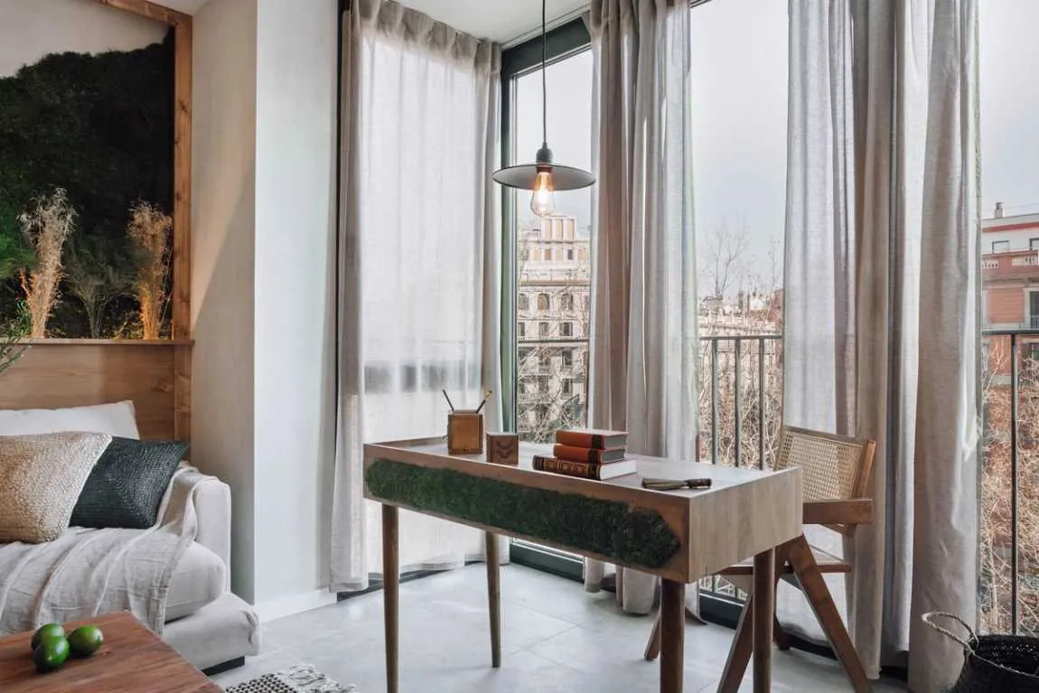 Curated 3-bed Flat With Ultra-fast Wifi And Pro Workspace In Barcelona #3