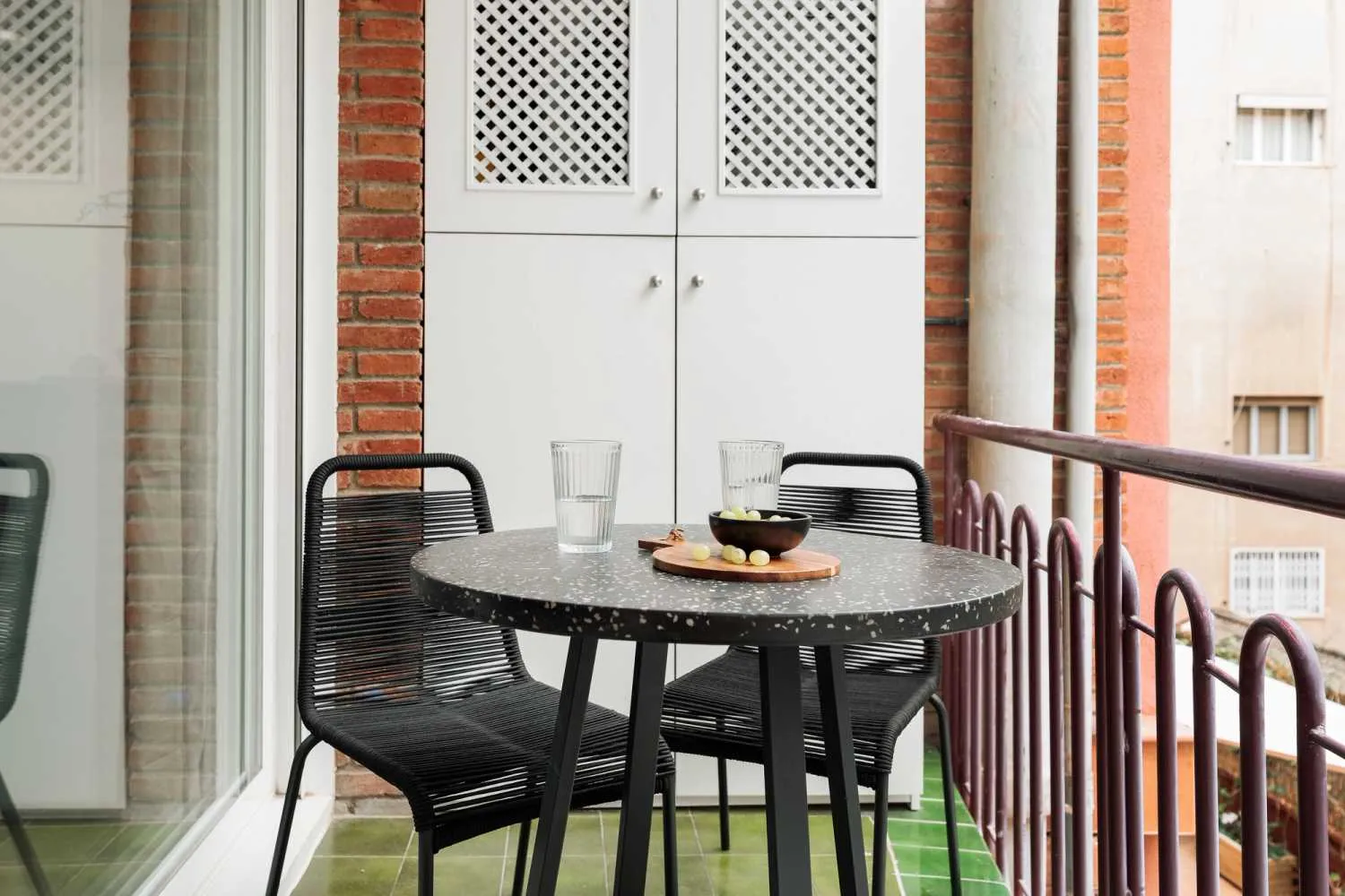 Modern 3-bed Barcelona Flat With Pro Workspace, Chef's Kitchen & Fiber Internet #2