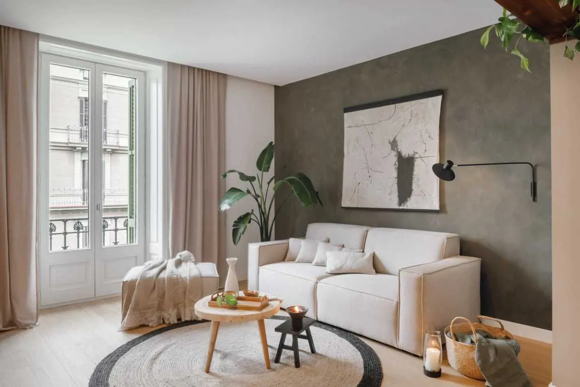Premium 60m2 Barcelona Flat With Professional Home Office Setup And Modern Kitchen #4
