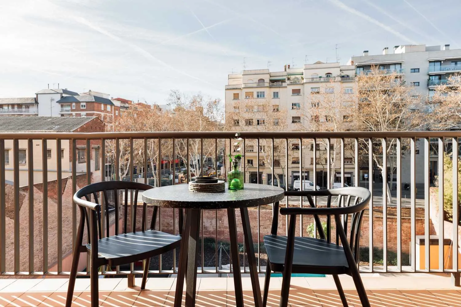 Luxury Barcelona Flat With High-speed Internet & Ergonomic Home Office Setup #2