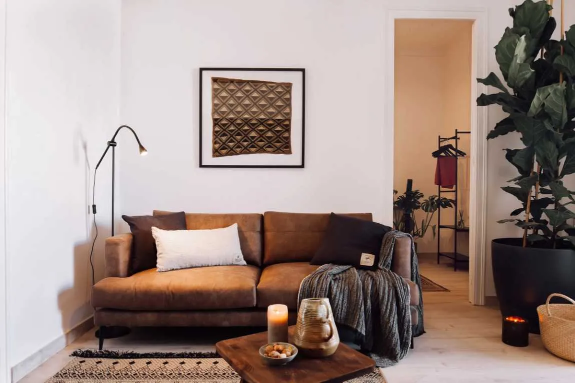 Refined 3-bed Barcelona Flat With High-speed Fiber & Pro Workstation Setup #4