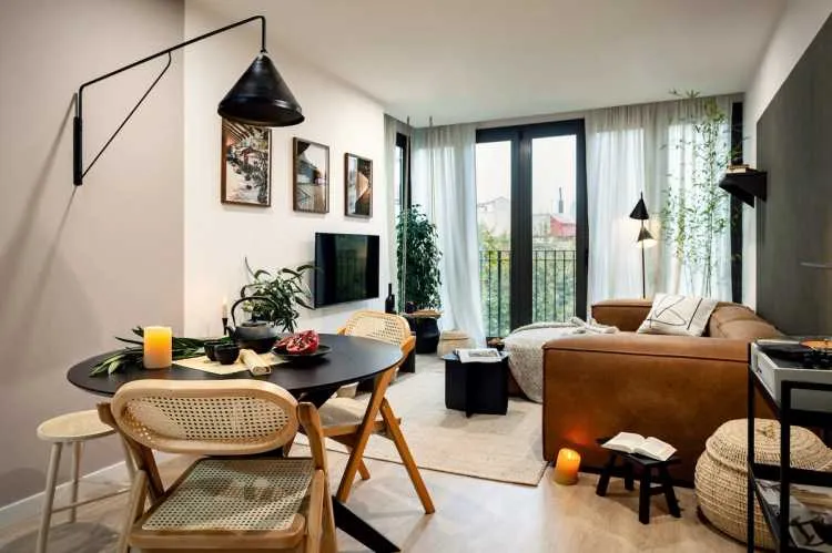Elegant Barcelona Flat With Gigabit Internet & Pro Workstation In City Center #2