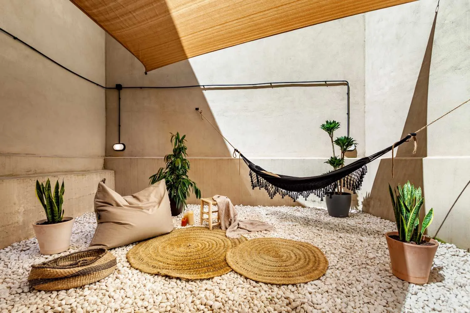 Sky Residence With High-speed Fiber & Pro Studio Setup In Barcelona's Central District #4