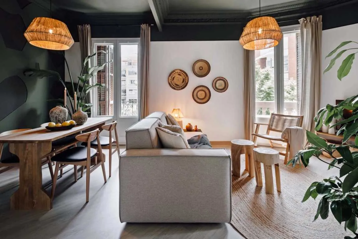 Stylish 80m2 Barcelona Flat With High-speed Fiber & Pro Home Office Setup #5