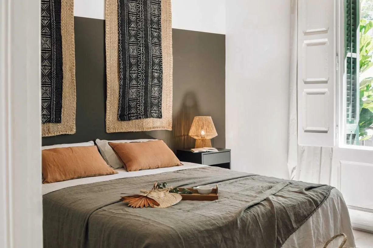 Sleek 3-bed Apartment With High-speed Fiber & Pro Studio Setup In Barcelona #3
