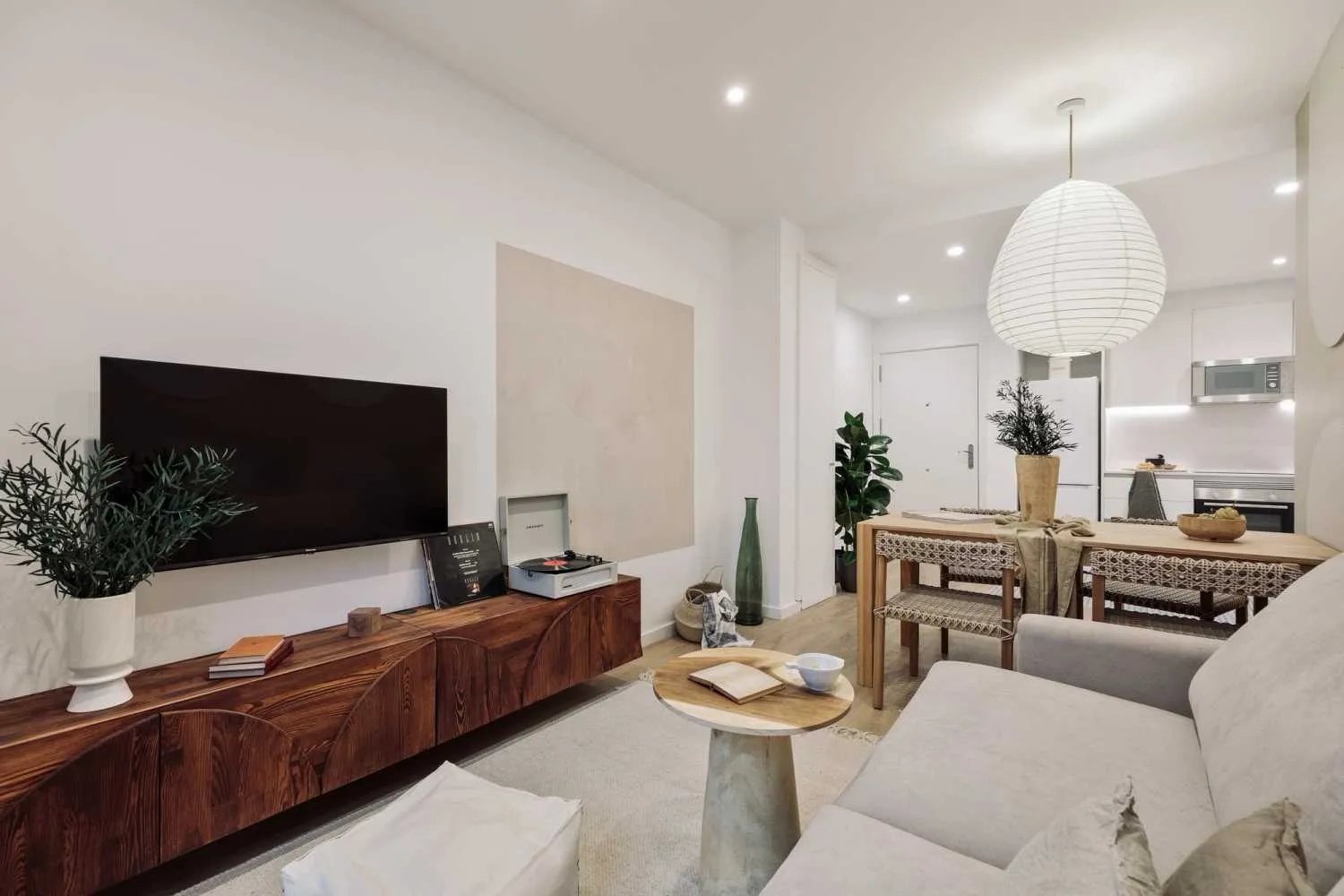 Elegant 64m2 Barcelona Flat With Ultra-fast Wifi And Pro Home Office Setup #5