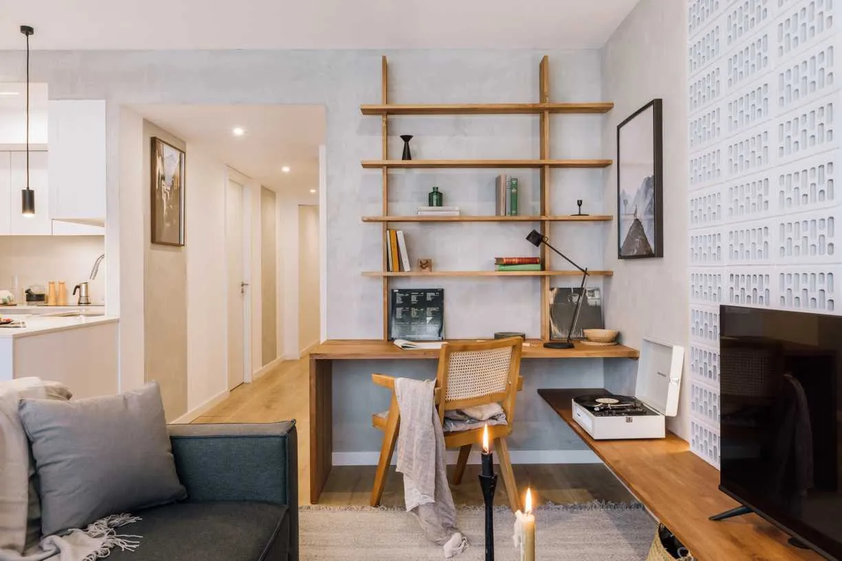 Trendy 76m2 Barcelona Flat With Ultra-fast Wifi And Professional Home Office Setup #3