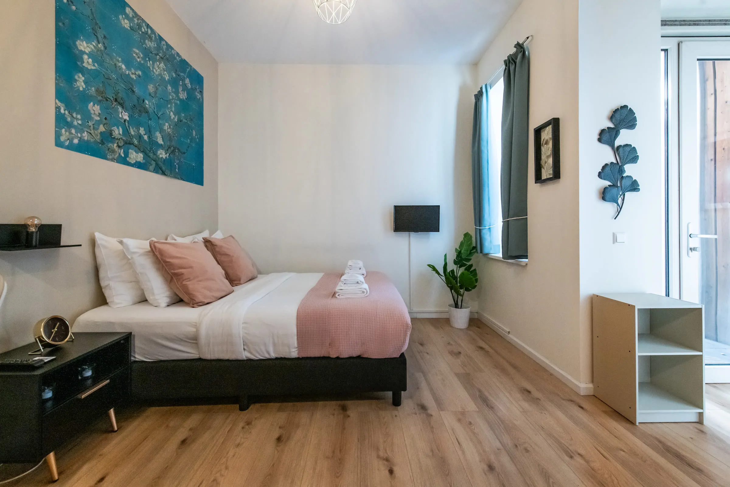 Modern Studio for Professionals in Amsterdam Noord