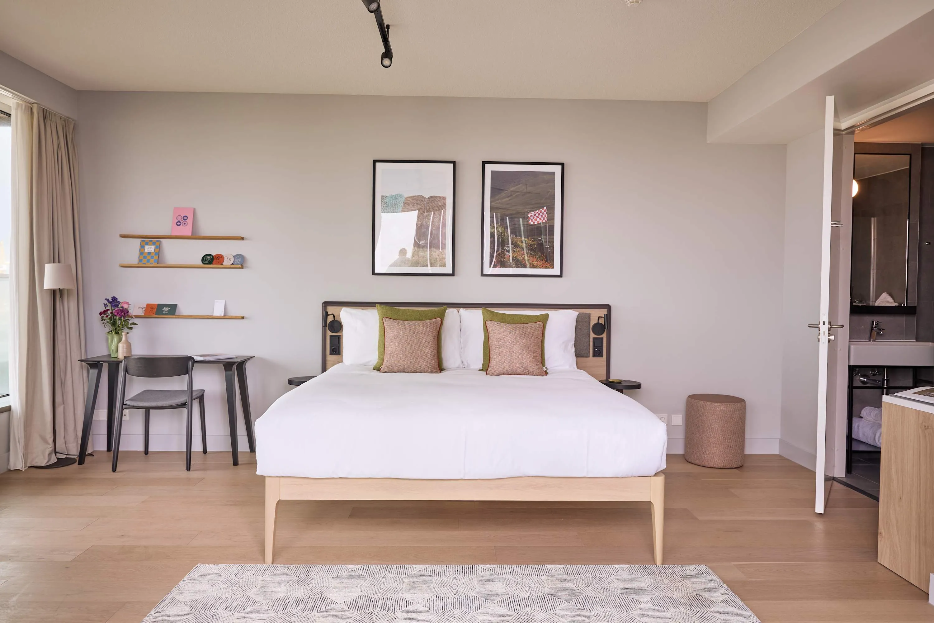 Work From Amsterdam Noord: 1-Bedroom Flat With Dedicated Desk #2