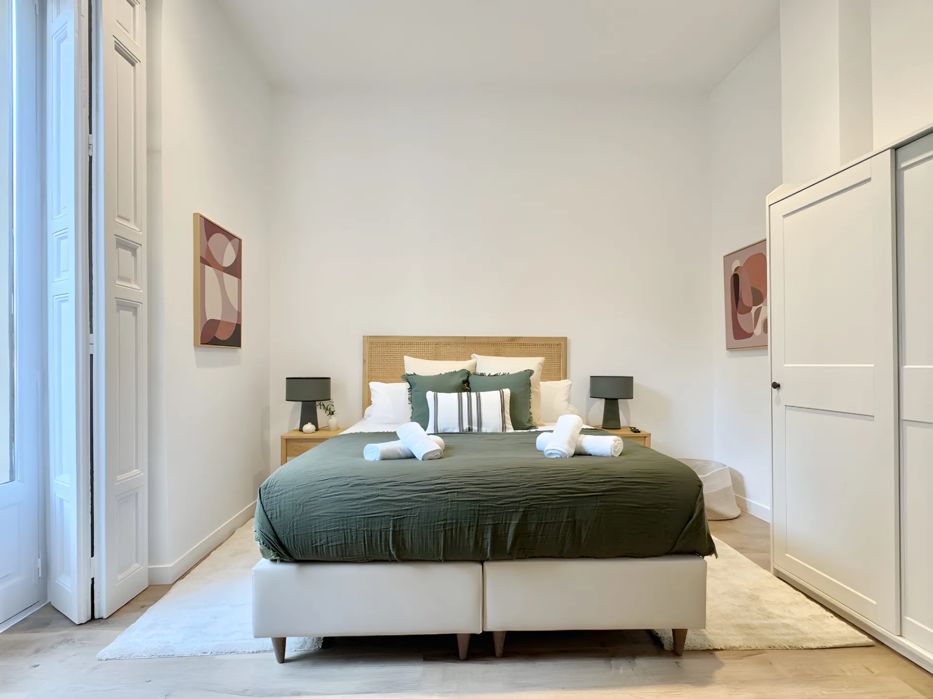 Compact Professional Flat In Madrid - Ultra-fast Wifi & Modern Kitchen For Remote Work #2