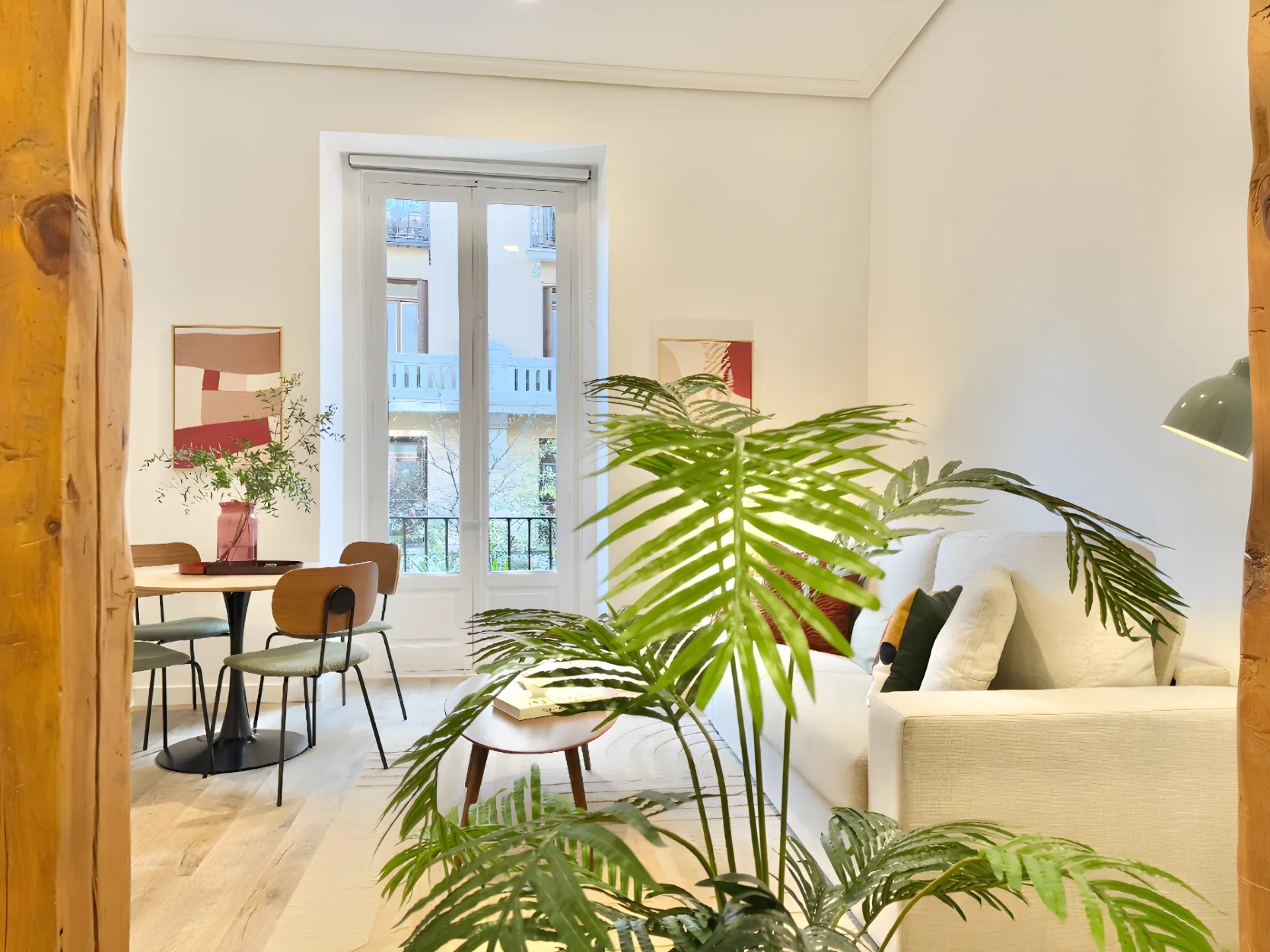 Spacious Premium Madrid Flat - Digital Nomad Ready: High-speed Fiber & Full Kitchen #3