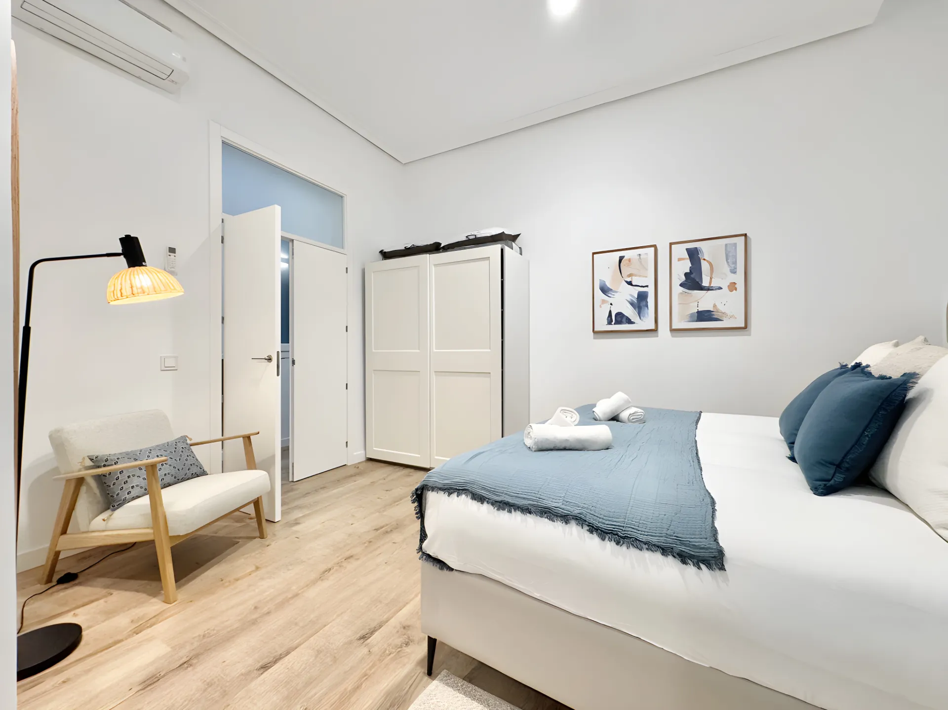 Roomy Trendy Madrid Flat - High-speed Fiber & Full Kitchen For Digital Nomads #2